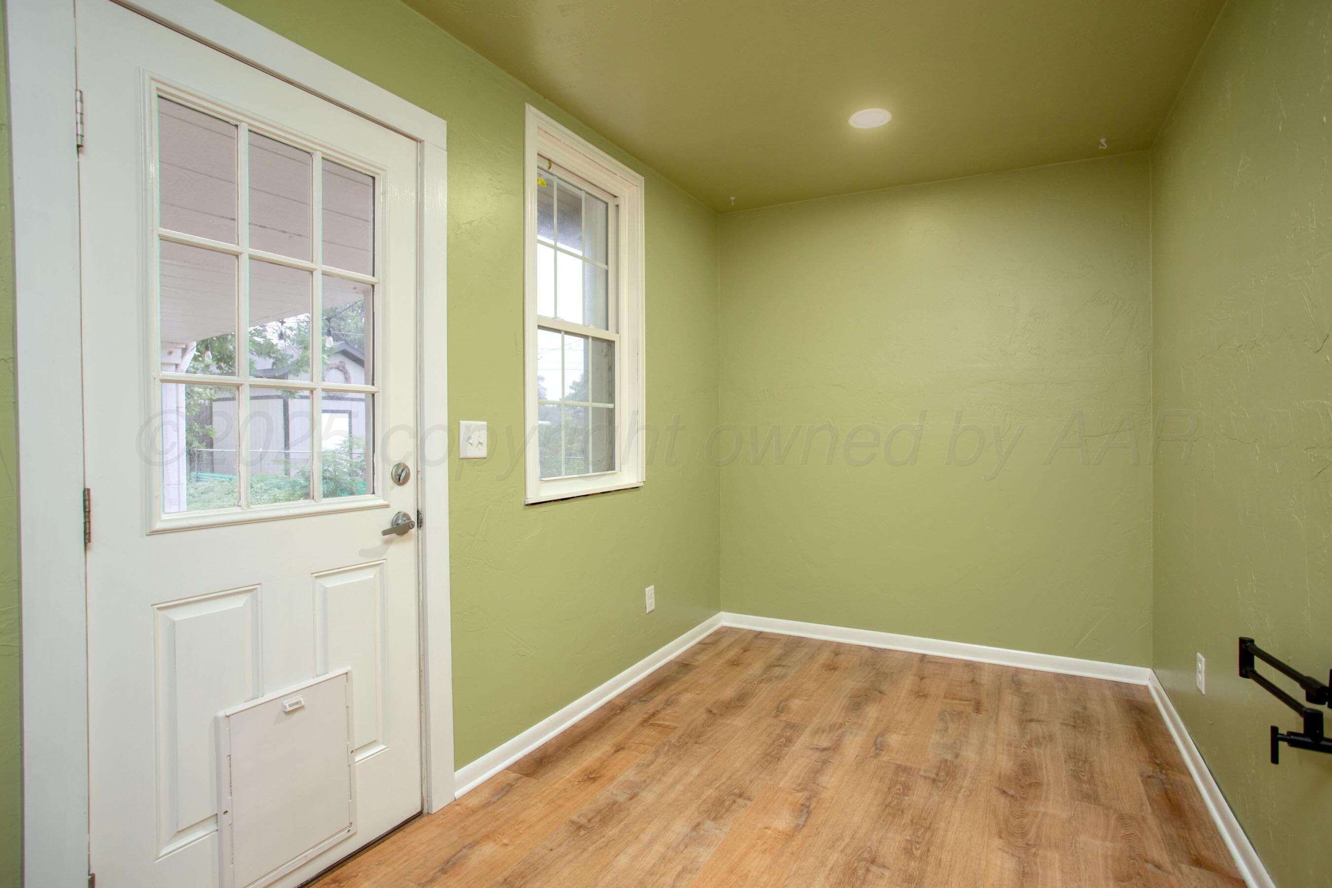 3412 South Rusk Street Amarillo, TX 79109 - Photo 14 of 36 breakfast nook