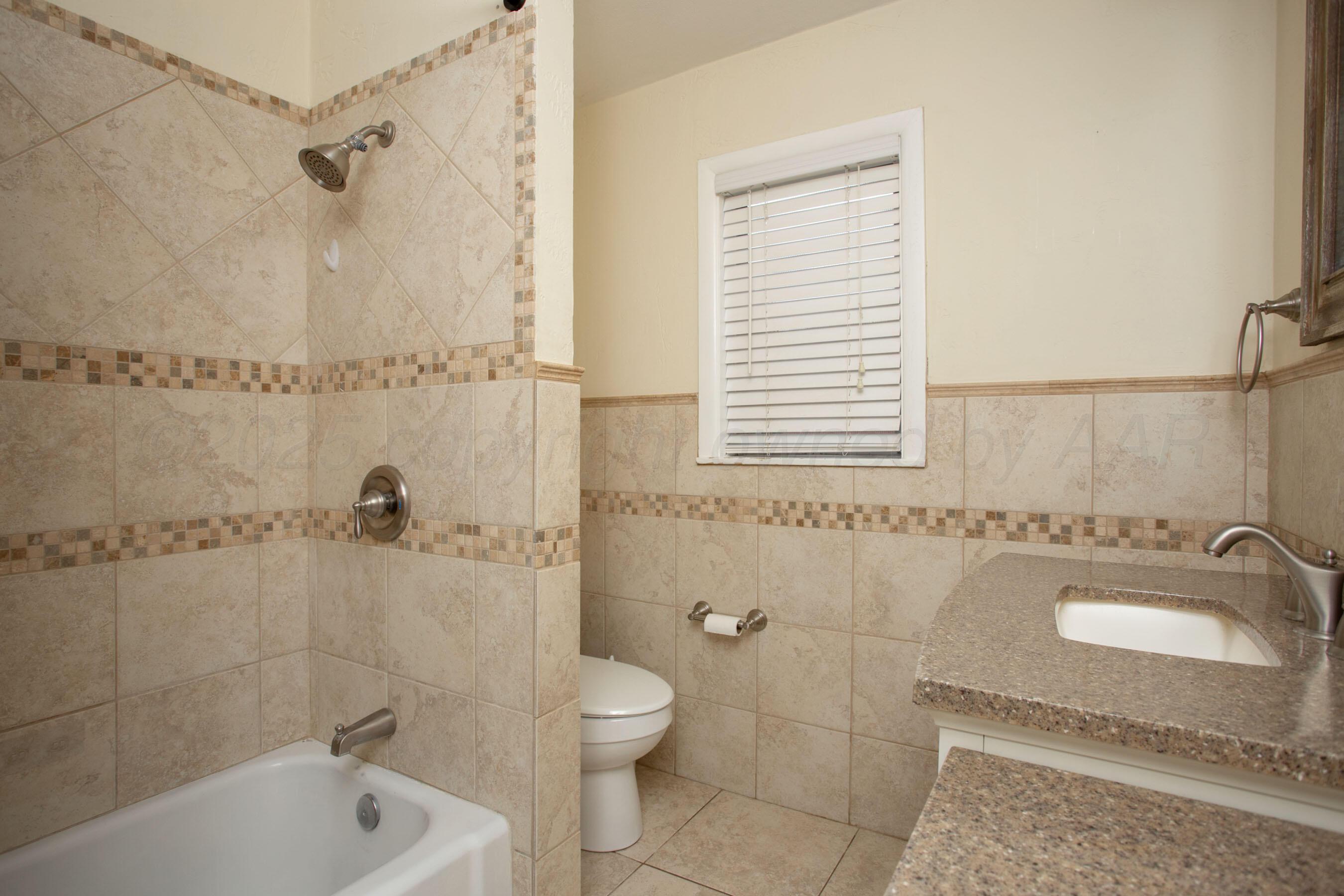 3412 South Rusk Street Amarillo, TX 79109 - Photo 26 of 36 bathroom