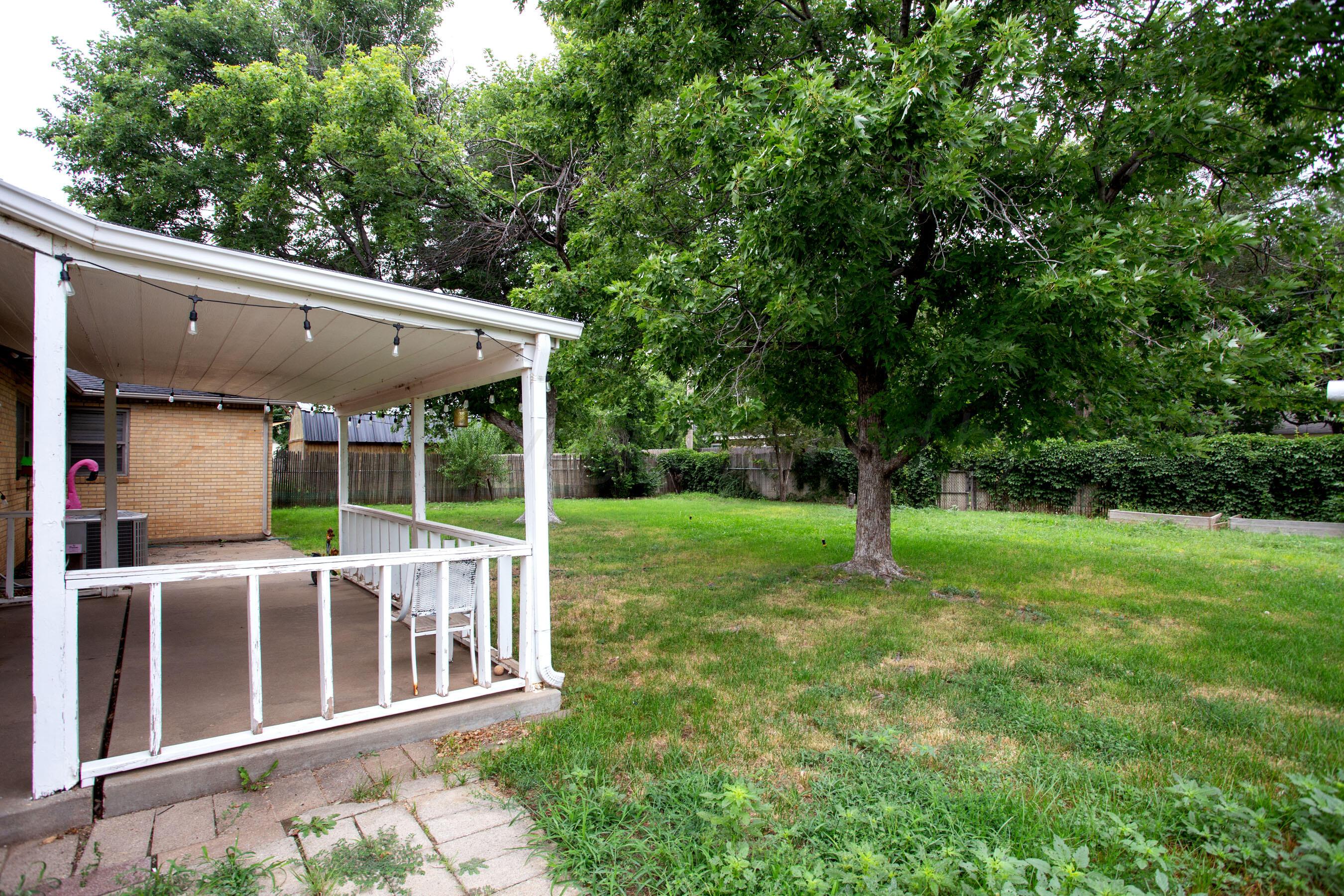 3412 South Rusk Street Amarillo, TX 79109 - Photo 33 of 36 backyard