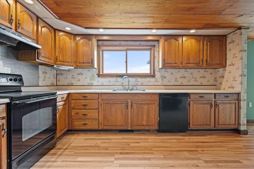 440 Chapman Road Newburgh, ME 04444 - Photo 10 of 55 10-Kitchen (Copy)