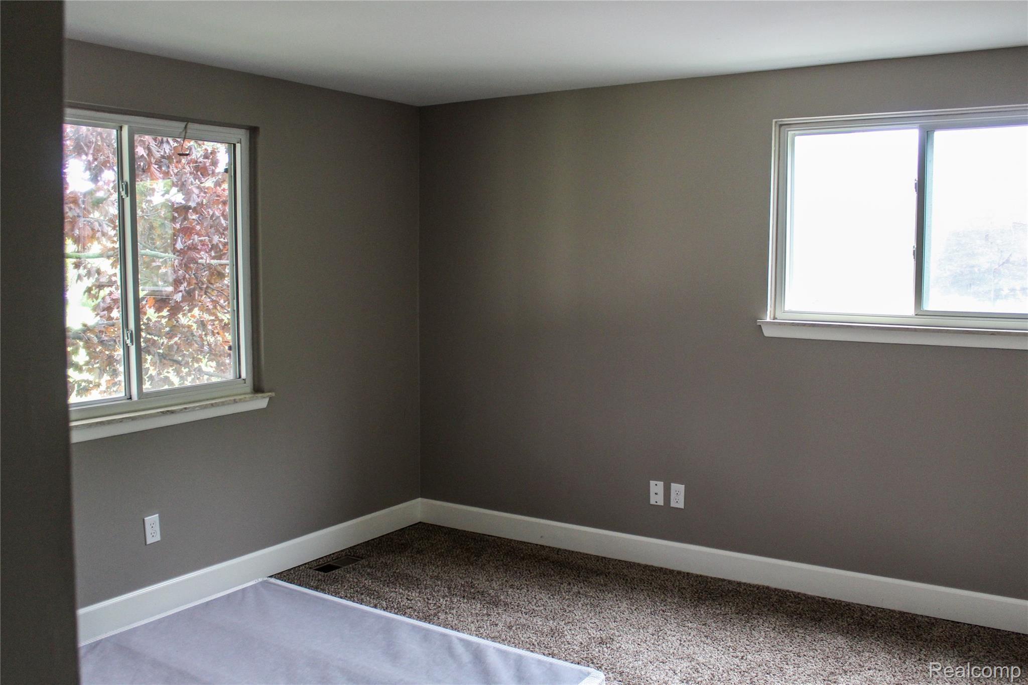 739 Meadowlake Road Canton, MI 48188 - Photo 29 of 44 Bedroom 3.2