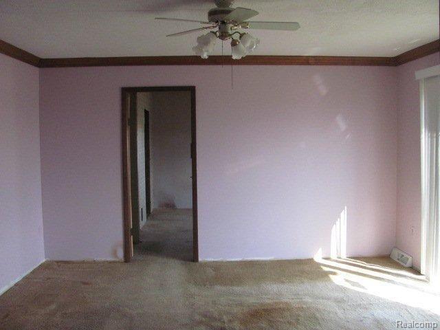 15Living room