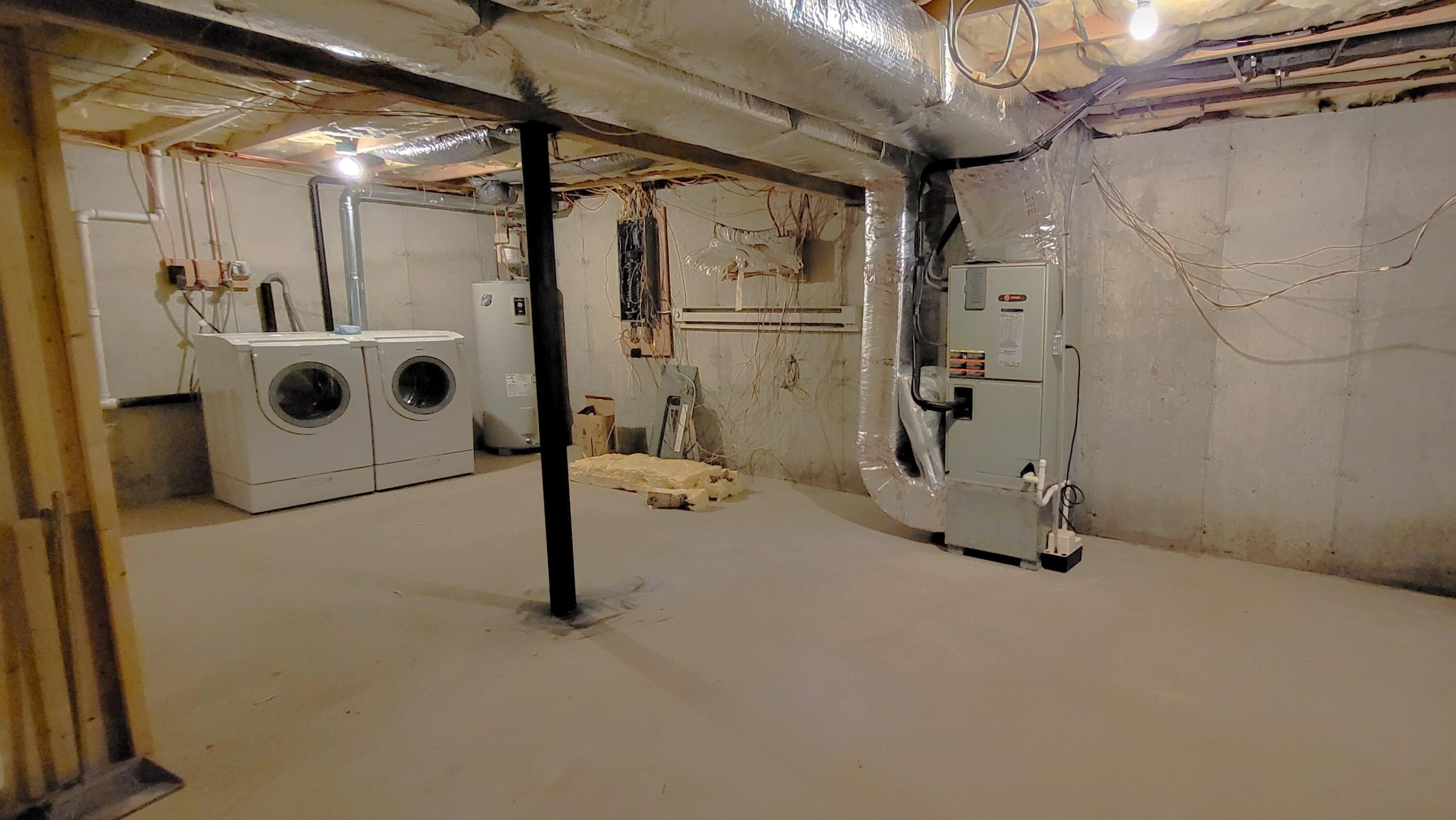 6251 Decker Road Bushkill, PA 18324 - Photo 28 of 58 25