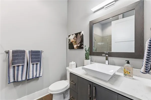 $2,100,000 | 4140 West 151st Street, Leawood, KS 66224