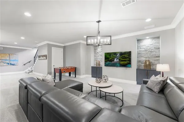 $2,100,000 | 4140 West 151st Street, Leawood, KS 66224