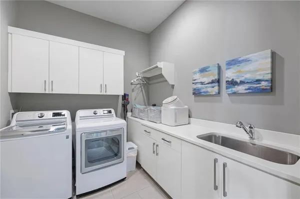 $2,100,000 | 4140 West 151st Street, Leawood, KS 66224