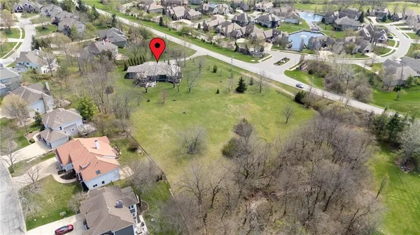 $2,100,000 | 4140 West 151st Street, Leawood, KS 66224