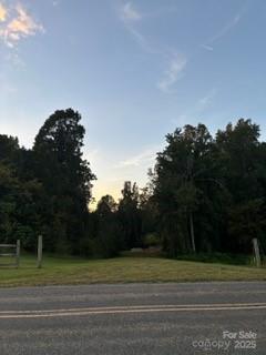 1770 London Road Mooresville, NC 28115 - Photo 5 of 12 a view of a tennis court