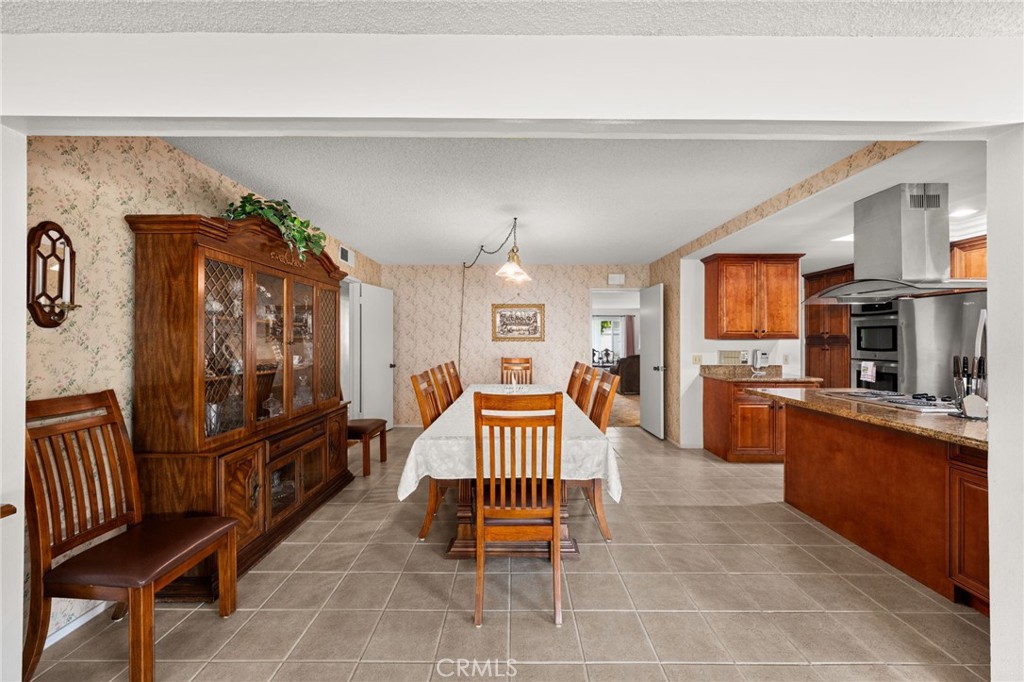 8912 Pebble Beach Circle Westminster, CA 92683 - Photo 16 of 46