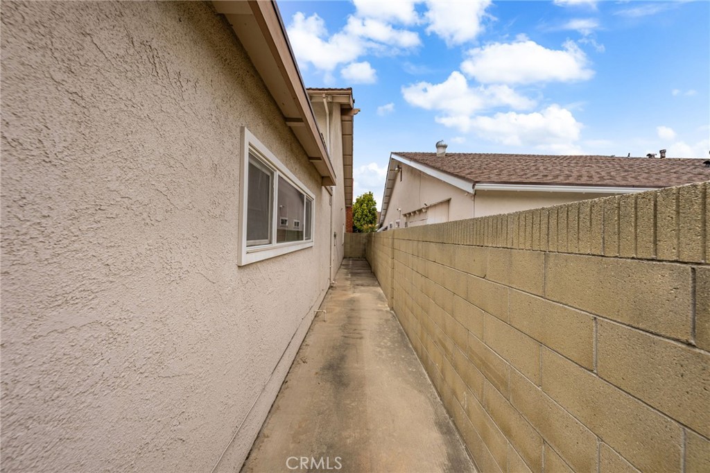 8912 Pebble Beach Circle Westminster, CA 92683 - Photo 39 of 46