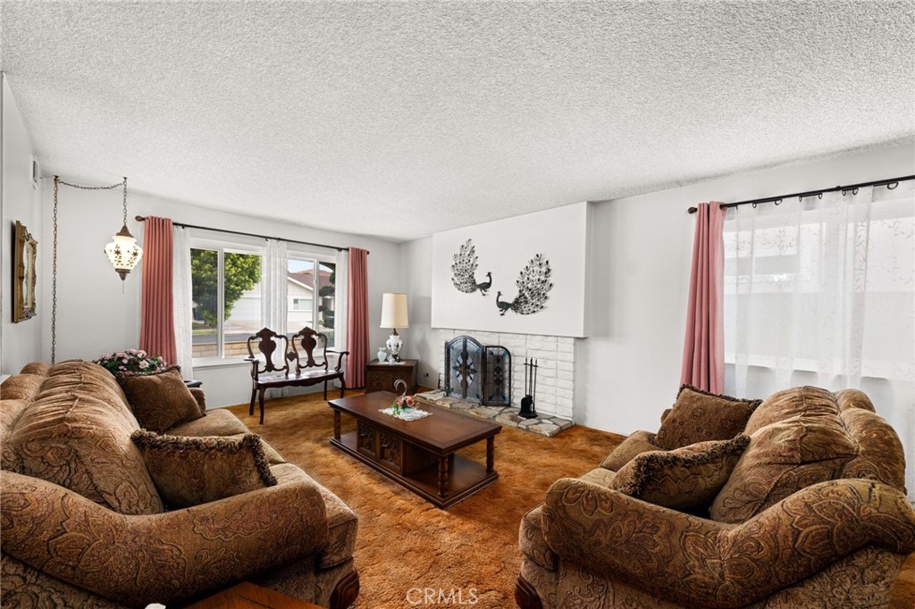 8912 Pebble Beach Circle Westminster, CA 92683 - Photo 6 of 46