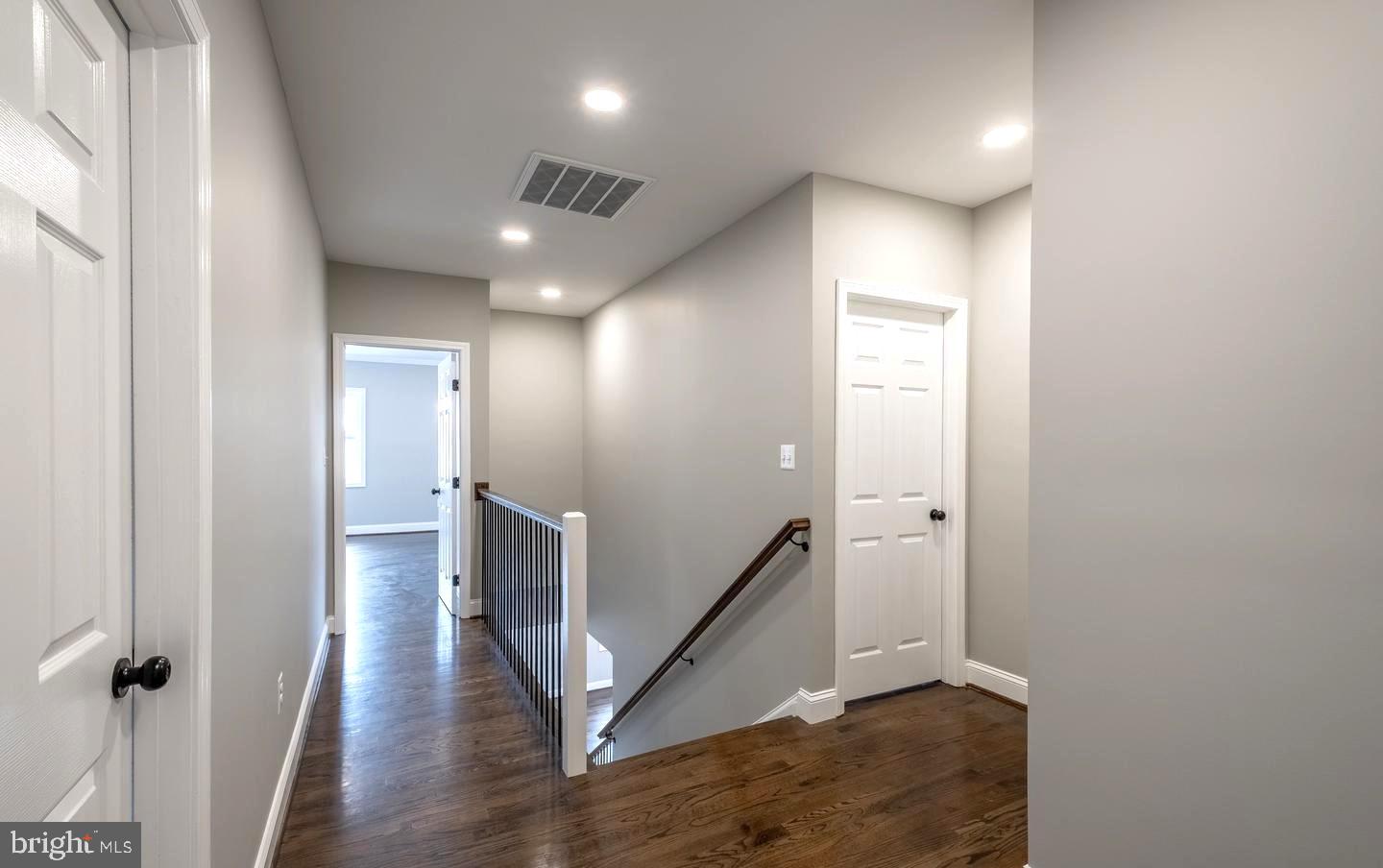 6816 Westcott Road Falls Church, VA 22042 - Photo 15 of 23