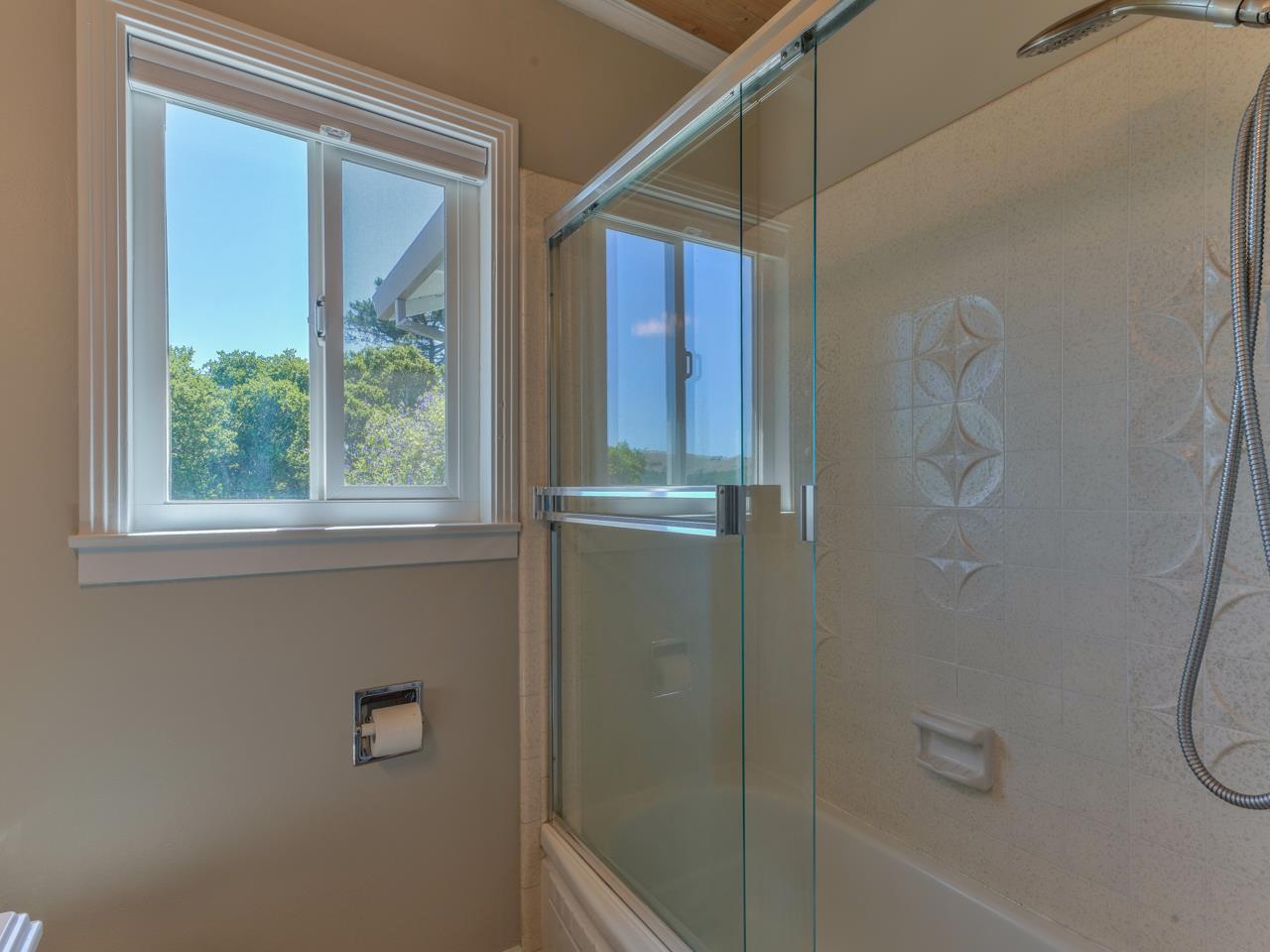 14 Vista Drive Prunedale, CA 93907 - Photo 20 of 31 a bathroom with a shower