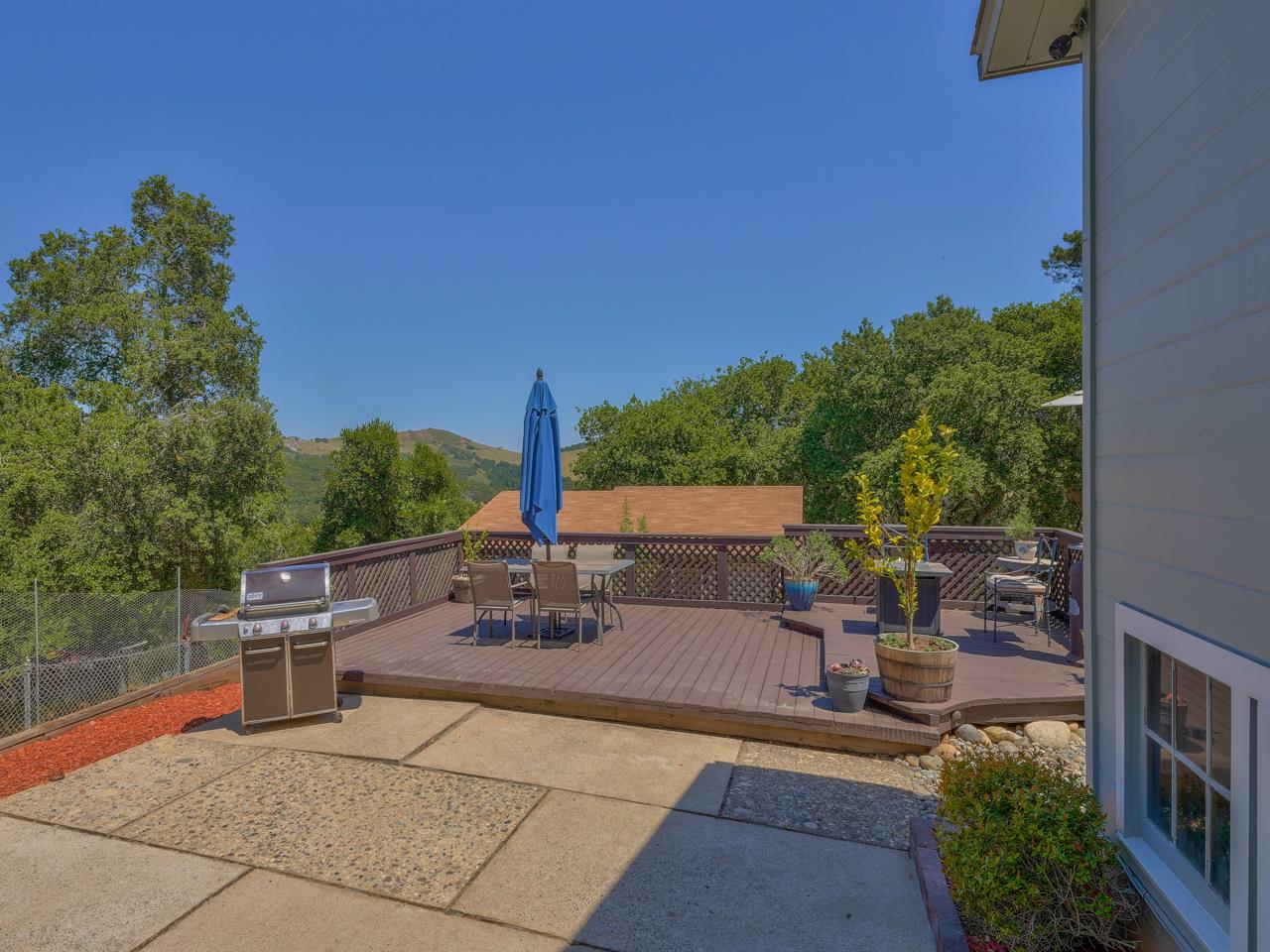 14 Vista Drive Prunedale, CA 93907 - Photo 21 of 31 a view of a patio with couches and table and chairs with wooden fence