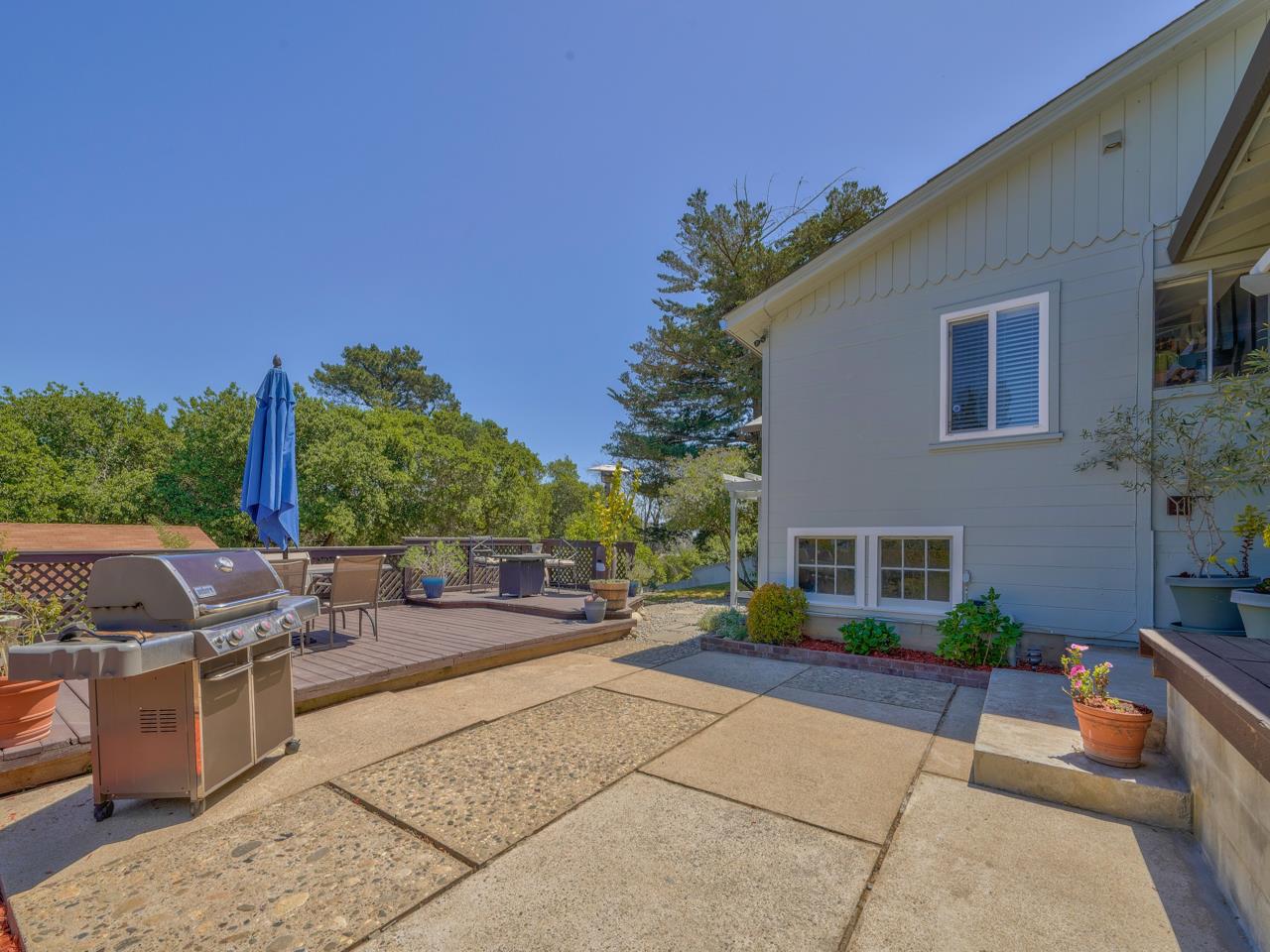 14 Vista Drive Prunedale, CA 93907 - Photo 22 of 31 a view of a backyard with sitting area