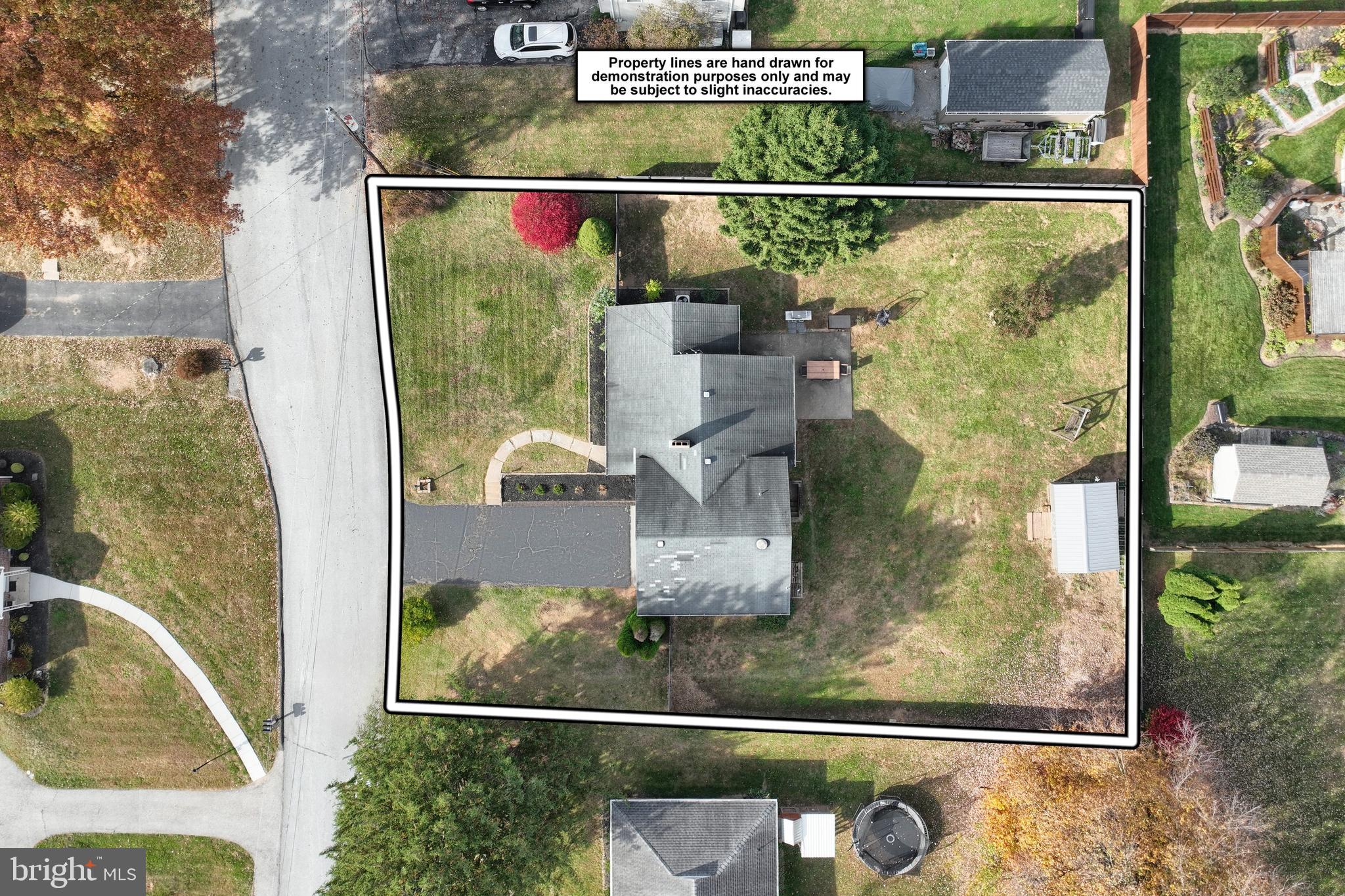 1285 Crescent Road York, PA 17402 - Photo 6 of 42