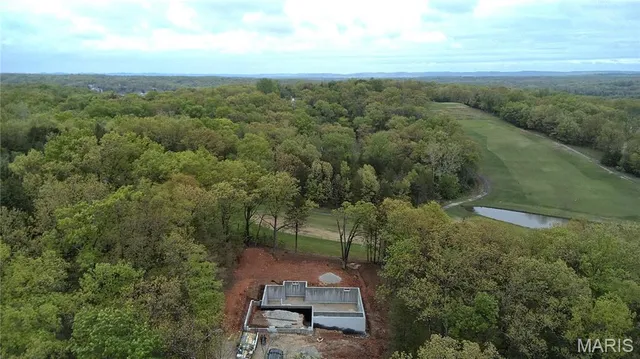 $599,000 | 9635 Duffer Drive, Hillsboro, MO 63050