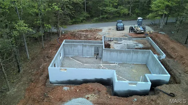 $599,000 | 9635 Duffer Drive, Hillsboro, MO 63050