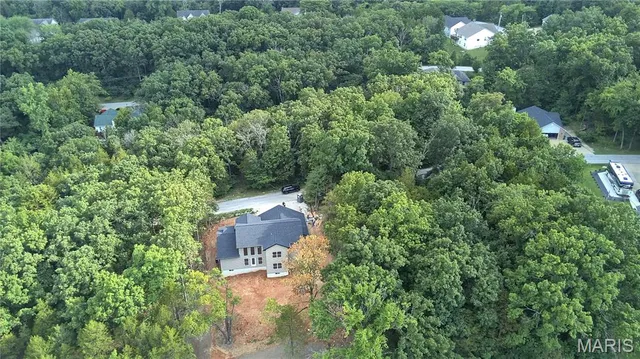 $599,000 | 9635 Duffer Drive, Hillsboro, MO 63050