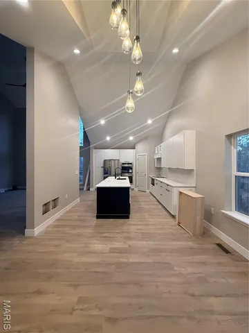 $599,000 | 9635 Duffer Drive, Hillsboro, MO 63050