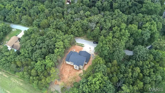 $599,000 | 9635 Duffer Drive, Hillsboro, MO 63050