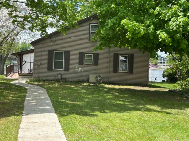 $425,000 | 99 EMS B42 Lane, Leesburg, IN 46538