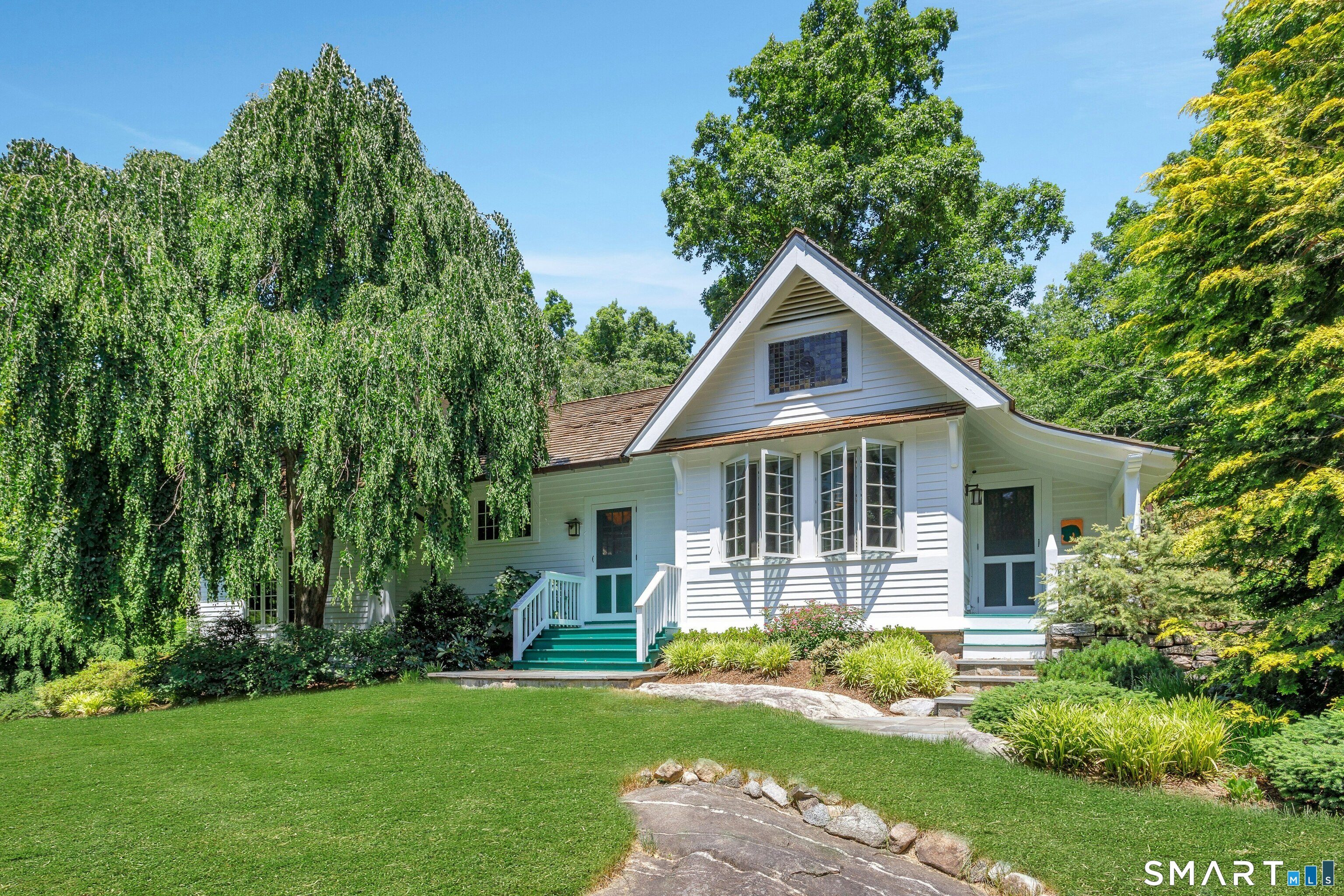 45 Spectacle Lane Wilton, CT 06897 - Photo 3 of 40