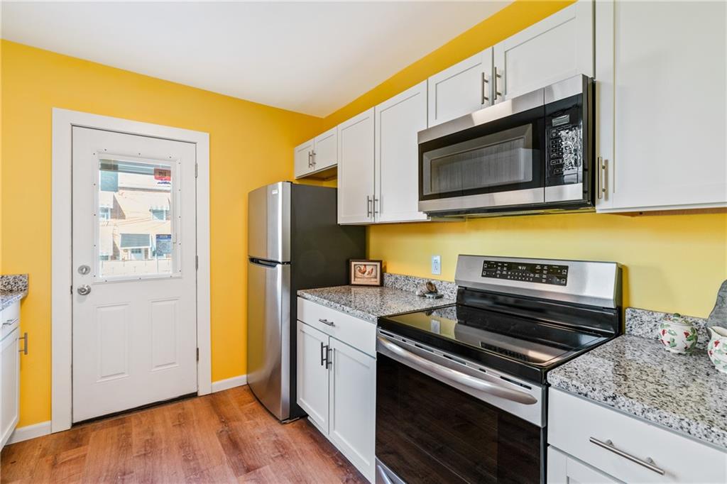 22 Edith Place Pittsburgh, PA 15213 - Photo 11 of 24 Gallery Image 11