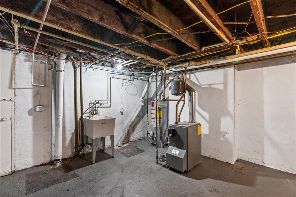 22 Edith Place Pittsburgh, PA 15213 - Photo 19 of 24 Gallery Image 19