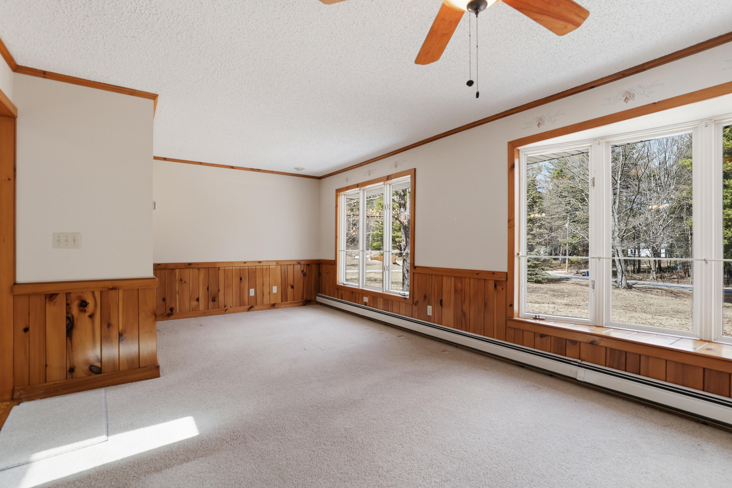 10319 East 4 1/2 Mile Road Luther, MI 49656 - Photo 17 of 62 Living Room