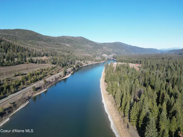 $260,000 | 352 Estate Drive, Troy, MT 59935