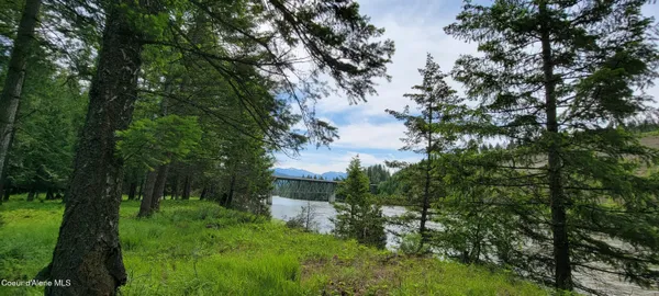 $260,000 | 352 Estate Drive, Troy, MT 59935