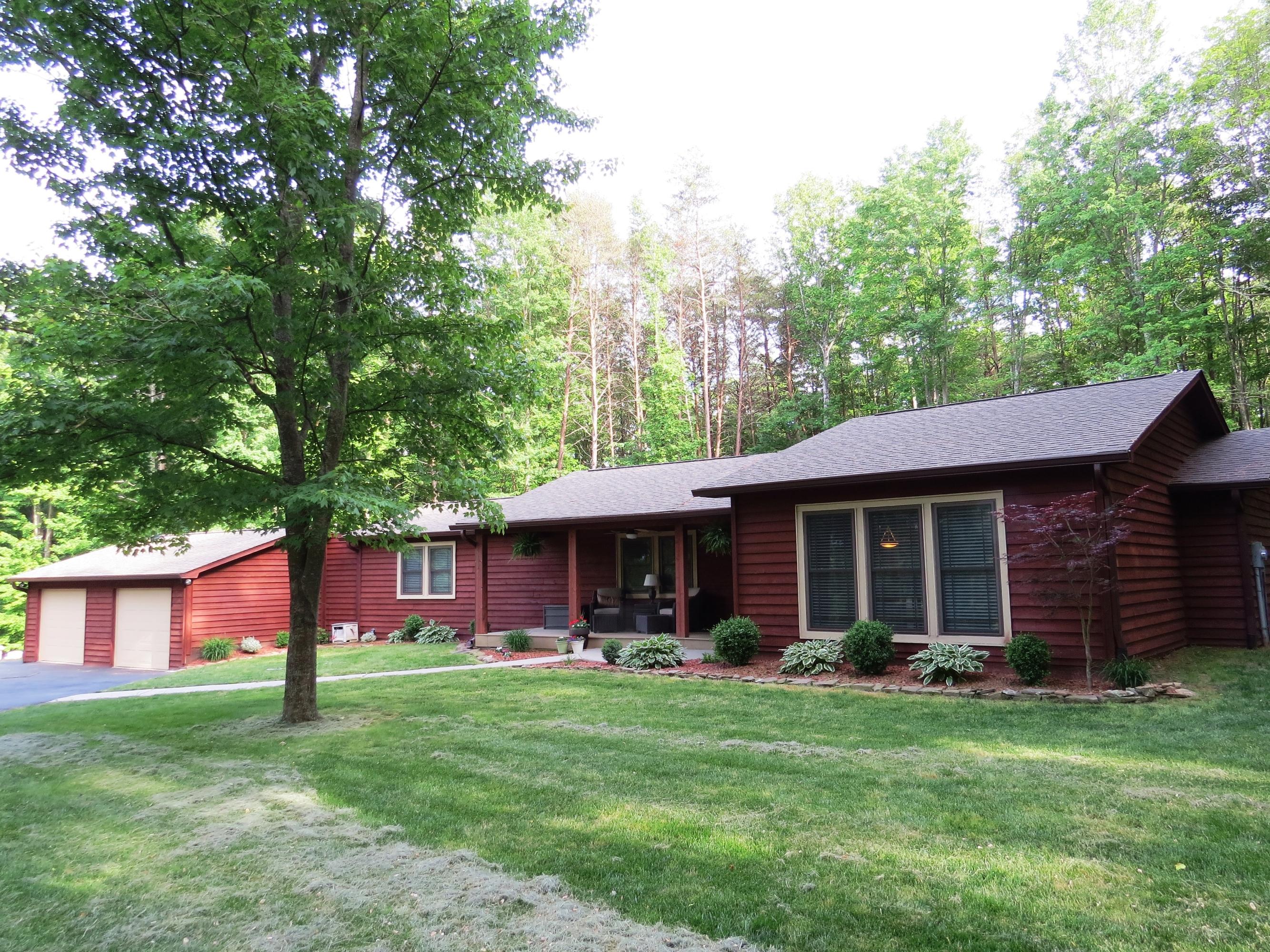 160 White Loop Road Clinton, TN 37716 - Photo 1 of 33 IMG_1920