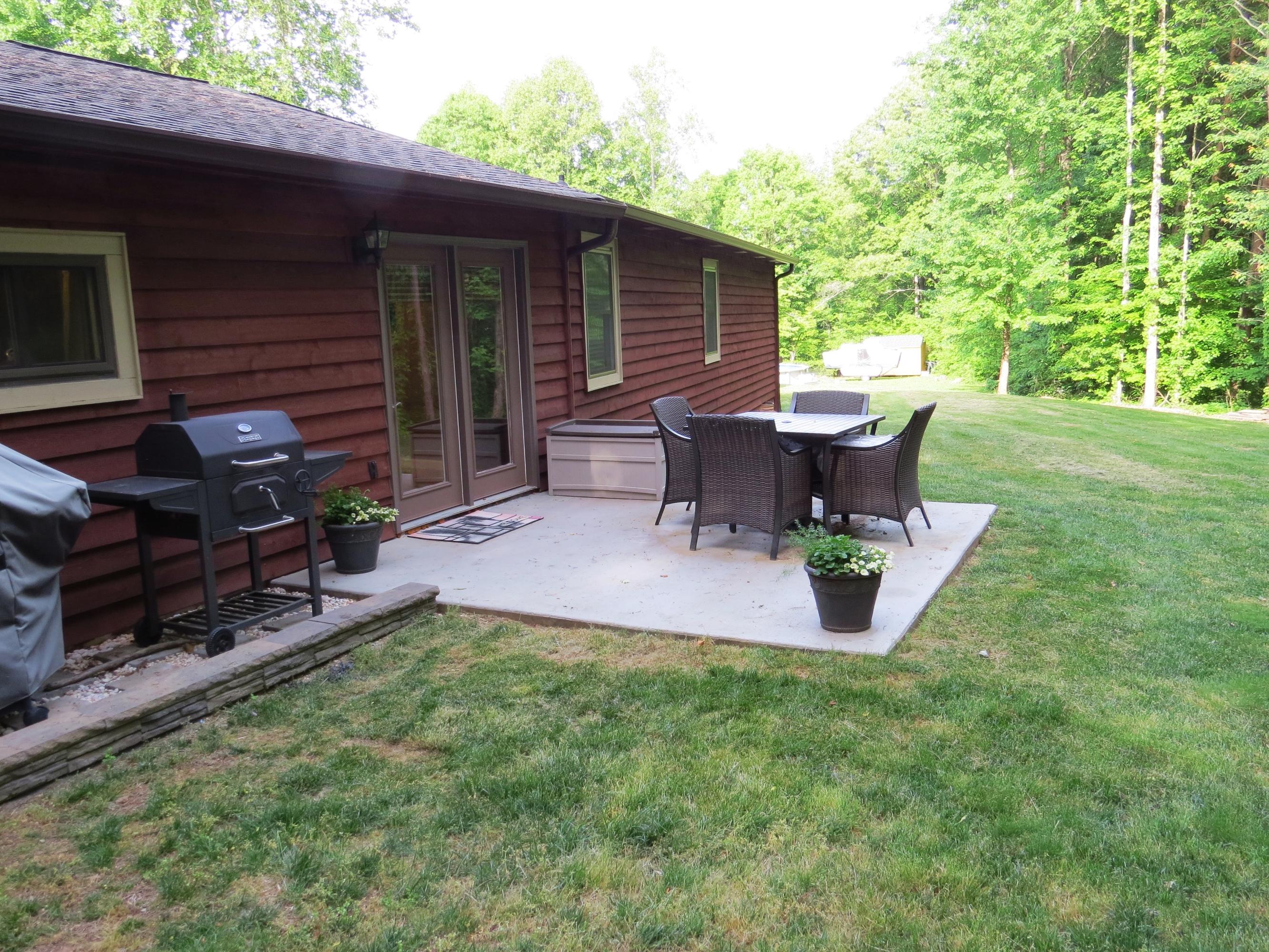 160 White Loop Road Clinton, TN 37716 - Photo 3 of 33 IMG_1921