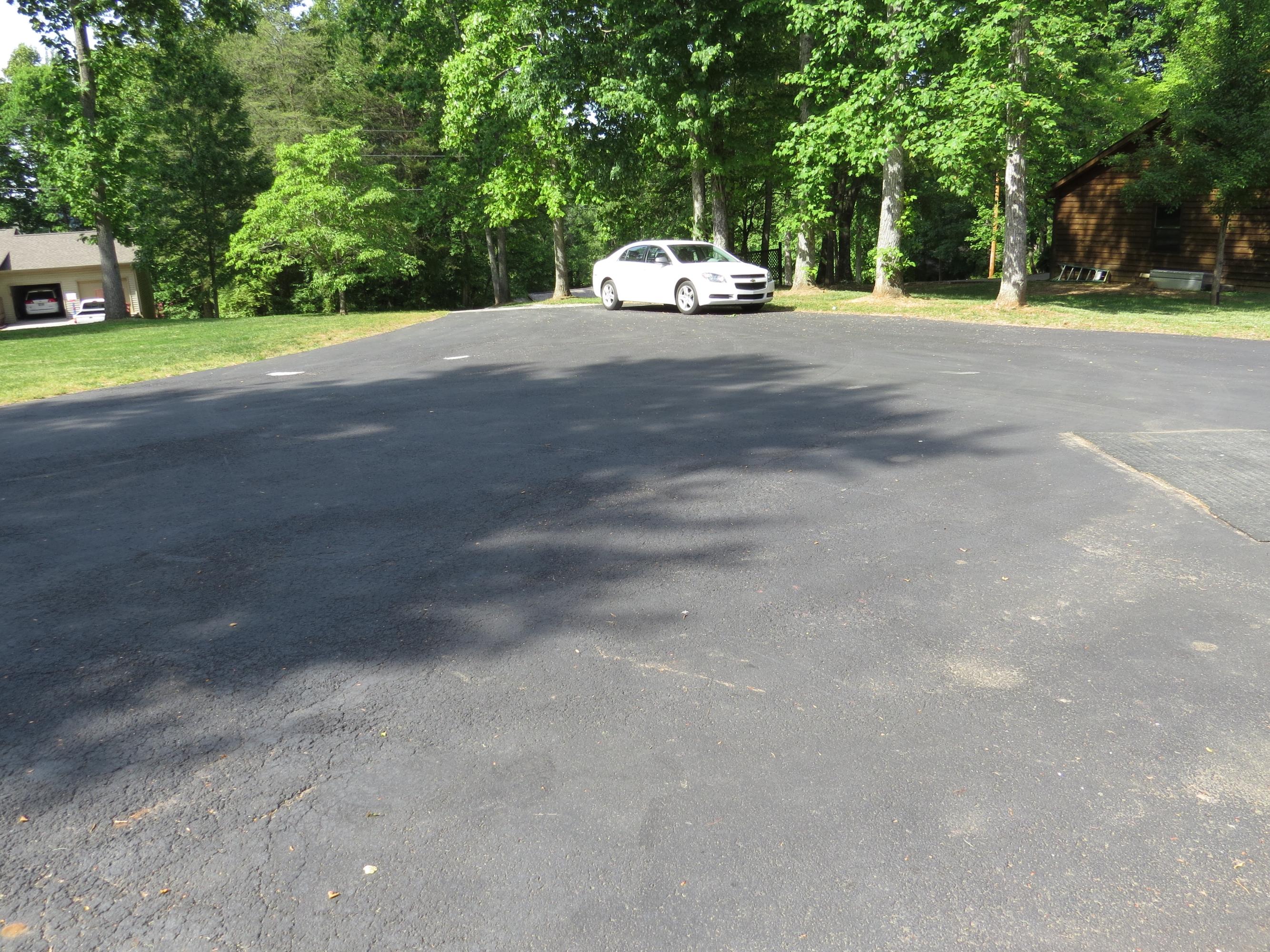 160 White Loop Road Clinton, TN 37716 - Photo 5 of 33 IMG_1878