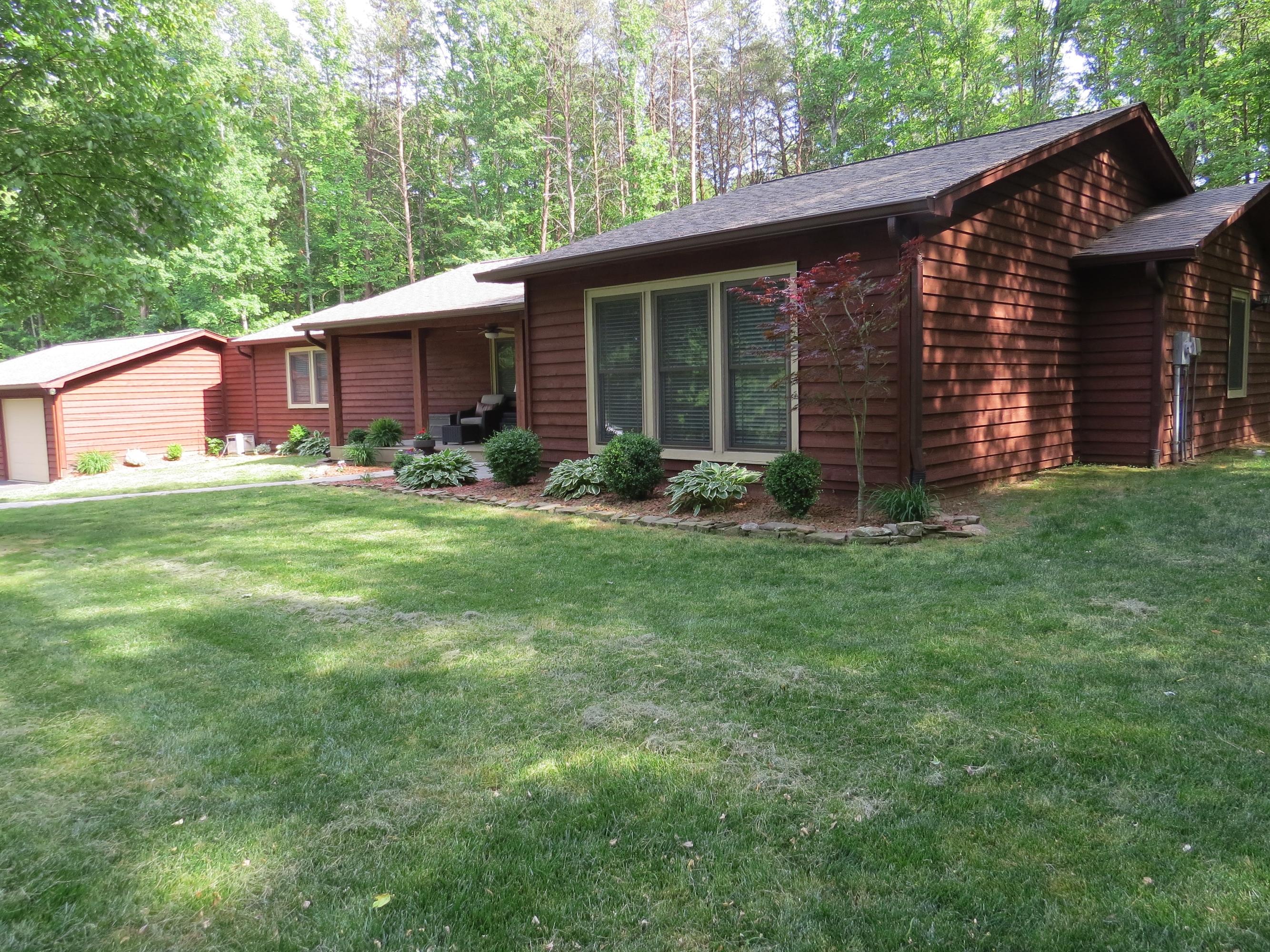 160 White Loop Road Clinton, TN 37716 - Photo 9 of 33 IMG_1883