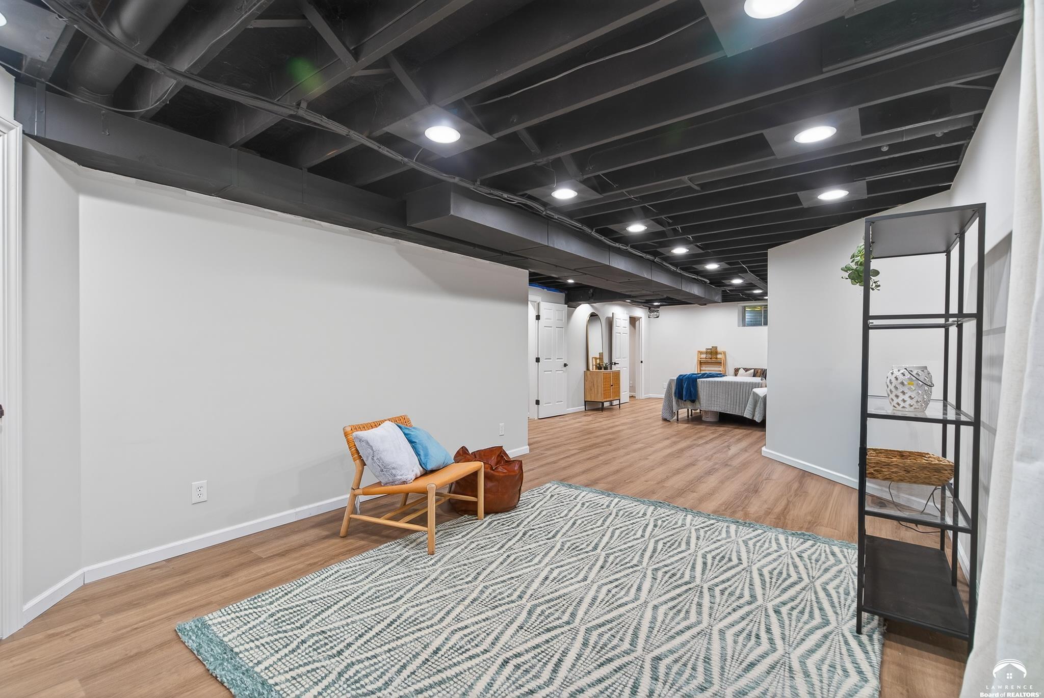 4217 Harvard Road Lawrence, KS 66049 - Photo 31 of 52