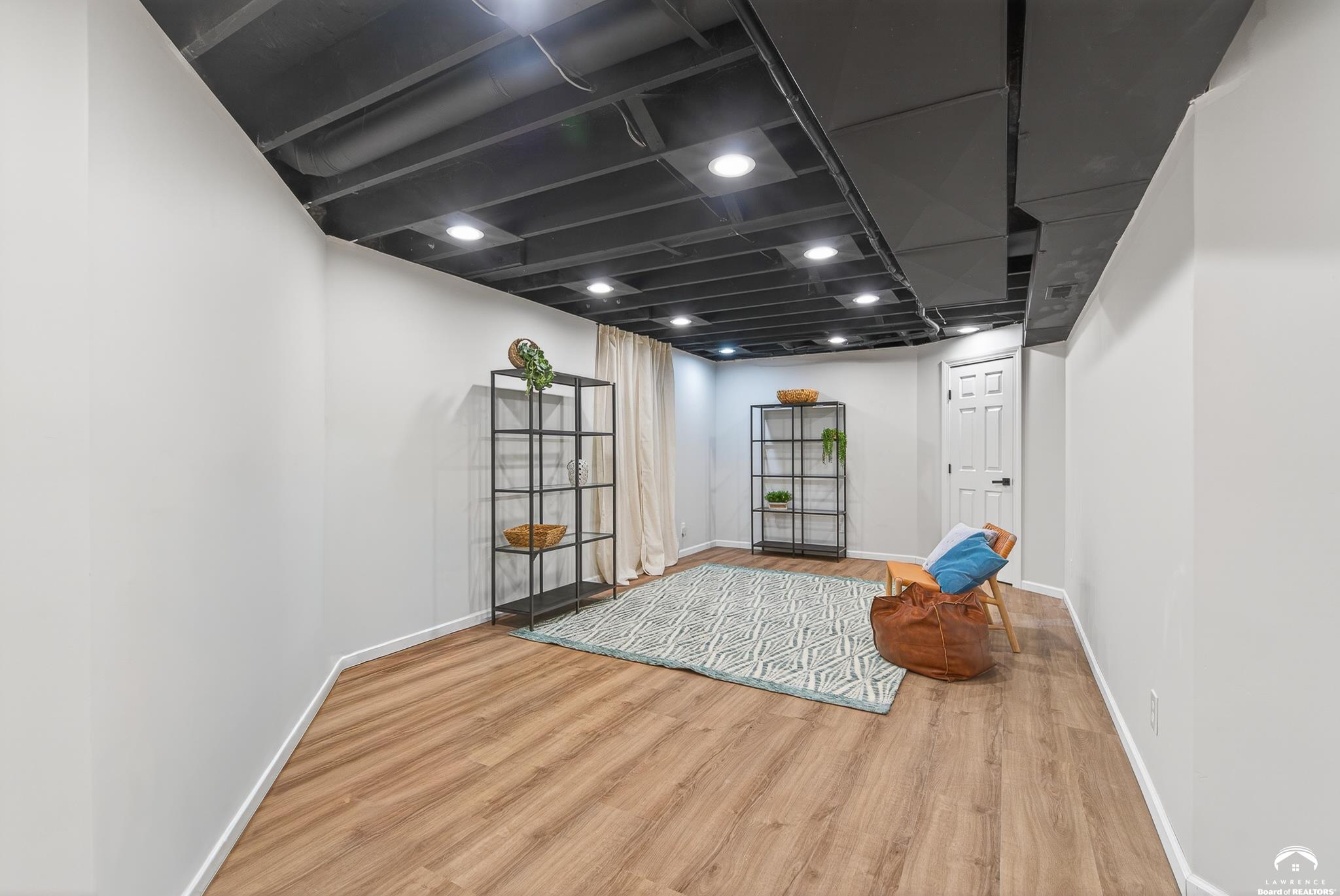 4217 Harvard Road Lawrence, KS 66049 - Photo 32 of 52