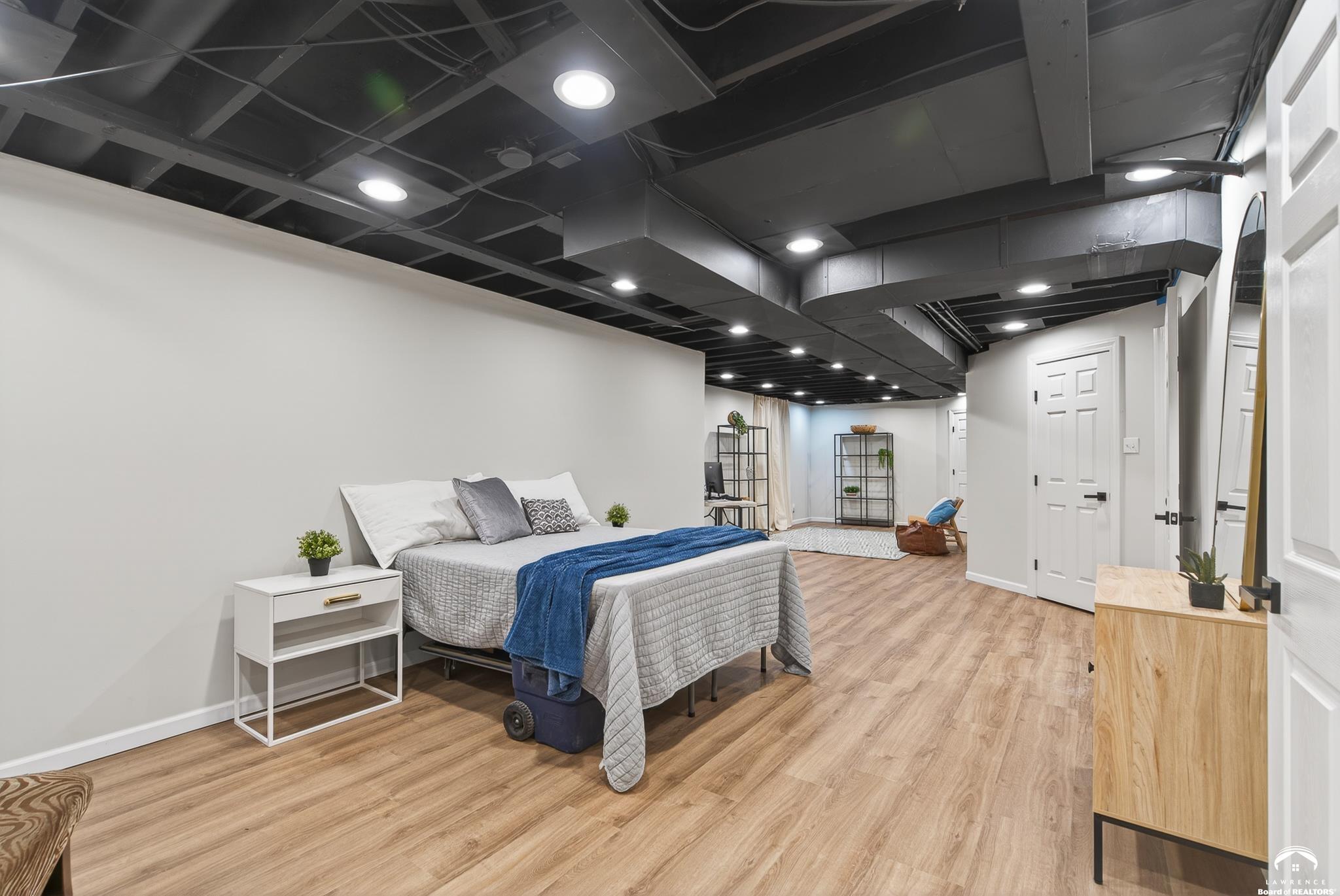 4217 Harvard Road Lawrence, KS 66049 - Photo 34 of 52