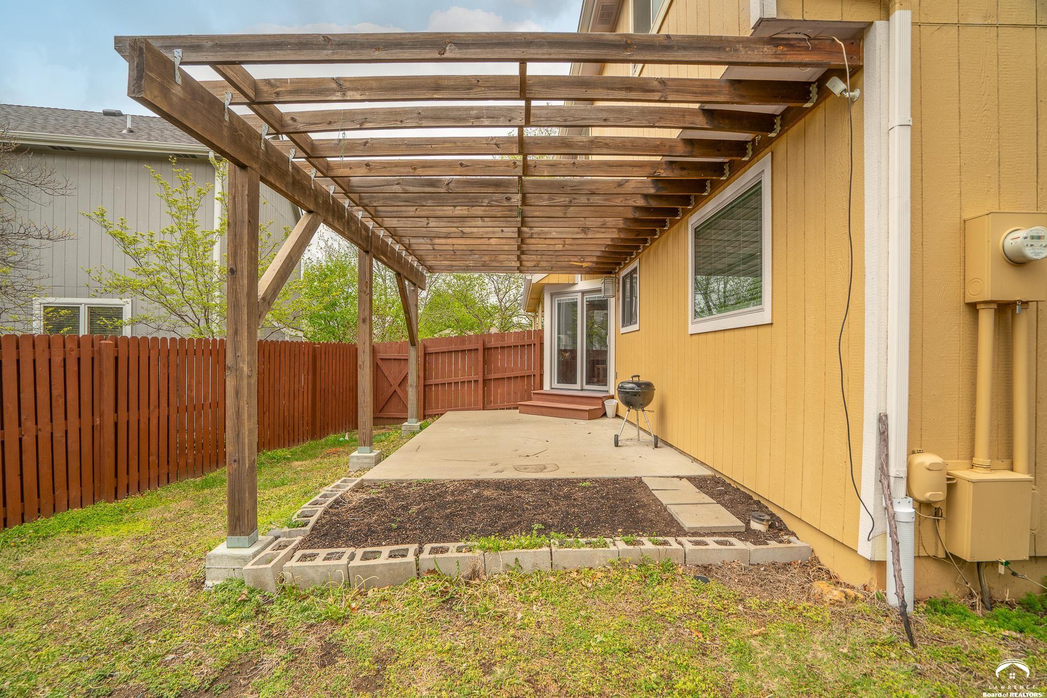 4217 Harvard Road Lawrence, KS 66049 - Photo 39 of 52