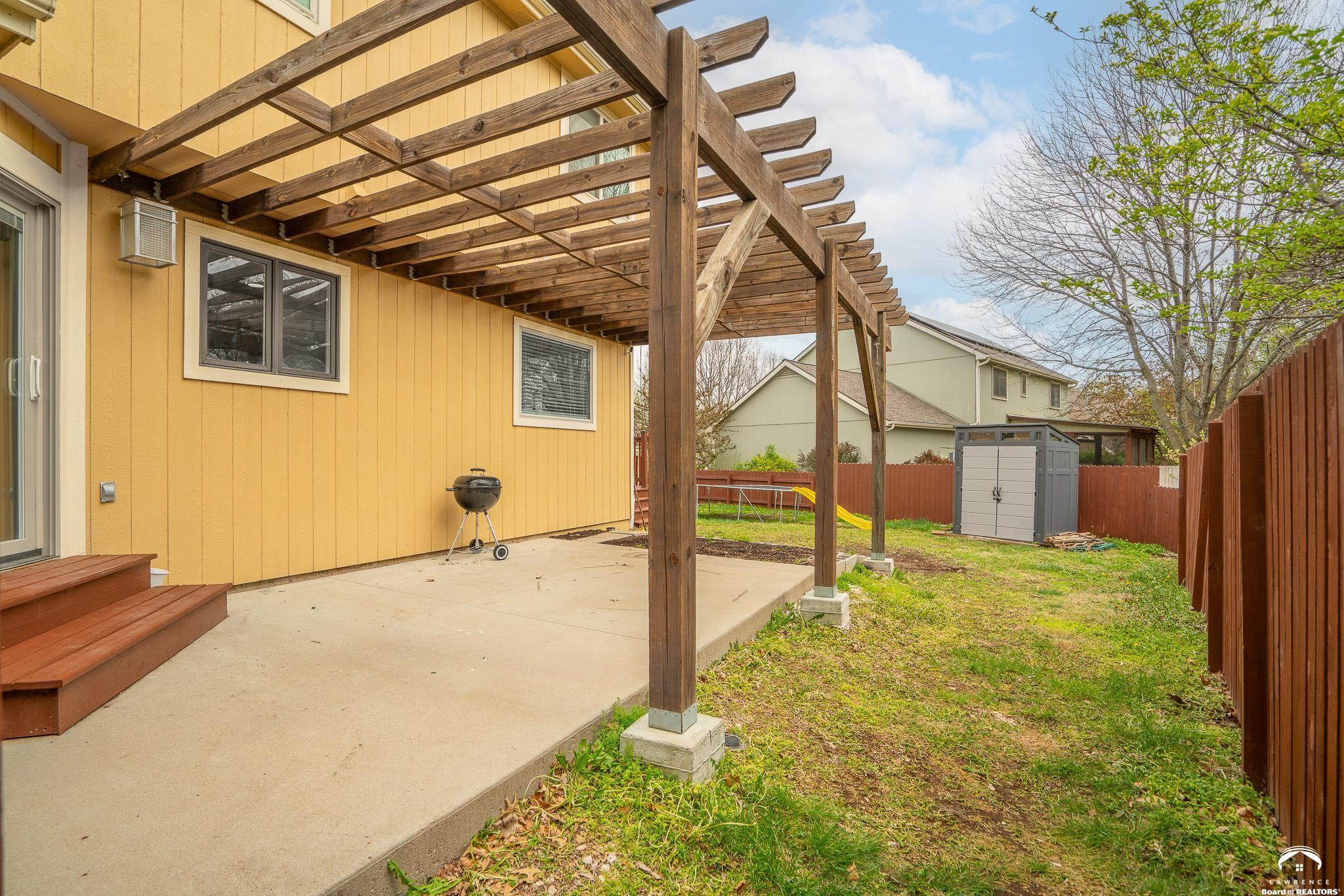 4217 Harvard Road Lawrence, KS 66049 - Photo 40 of 52