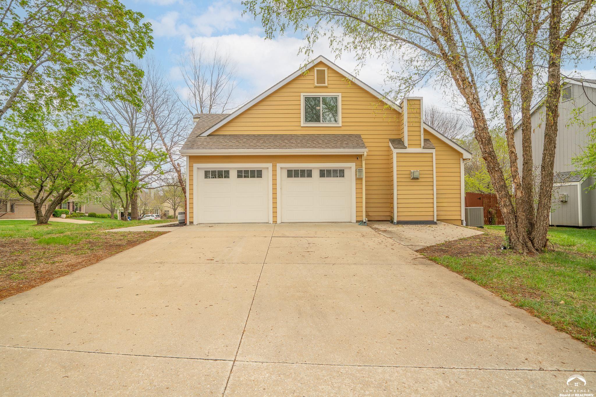 4217 Harvard Road Lawrence, KS 66049 - Photo 42 of 52