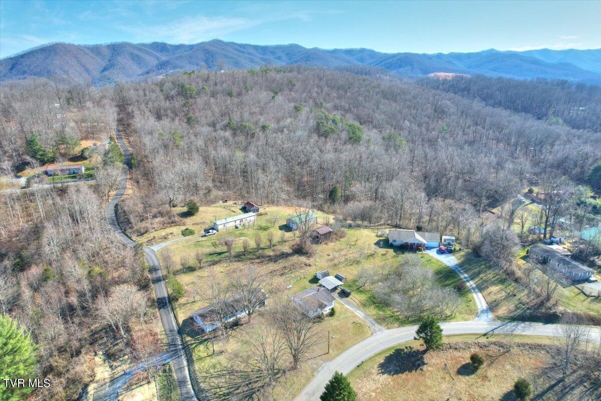 375 Coal Chute Road Elizabethton, TN 37643 - Photo 54 of 71 56-375_CoalChute-26