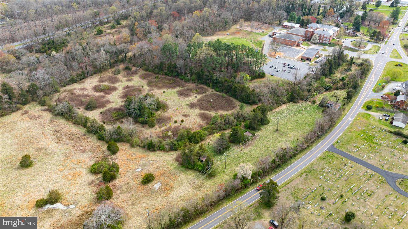 0 North Main Street Madison, VA 22727 - Photo 9 of 18 a view of a garden with a pathway