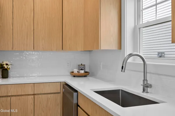 $344,900 | 133 Marjorie Lane, Unit 1, Middleburgh, NY 12122