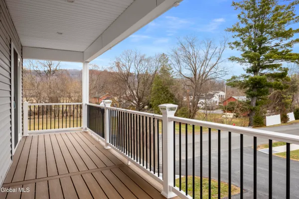 $344,900 | 133 Marjorie Lane, Unit 1, Middleburgh, NY 12122