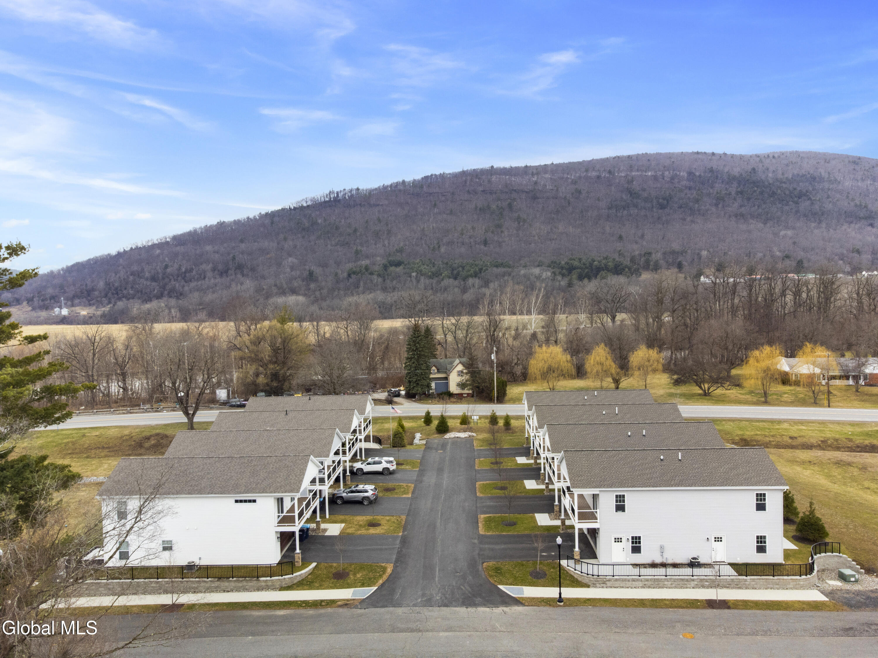 133 Marjorie Lane, Unit 1 Middleburgh, NY 12122 - Photo 4 of 50 4