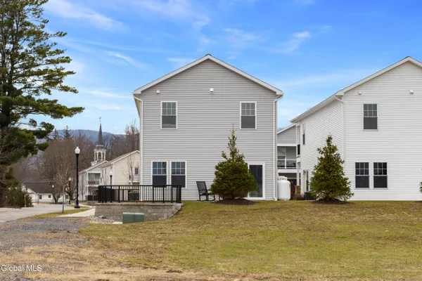 $344,900 | 133 Marjorie Lane, Unit 1, Middleburgh, NY 12122