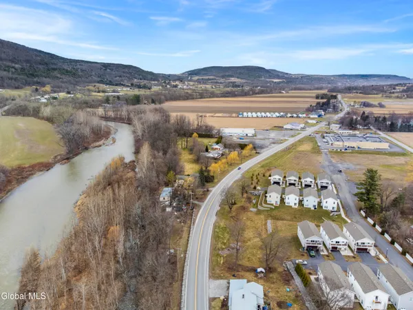 $344,900 | 133 Marjorie Lane, Unit 1, Middleburgh, NY 12122