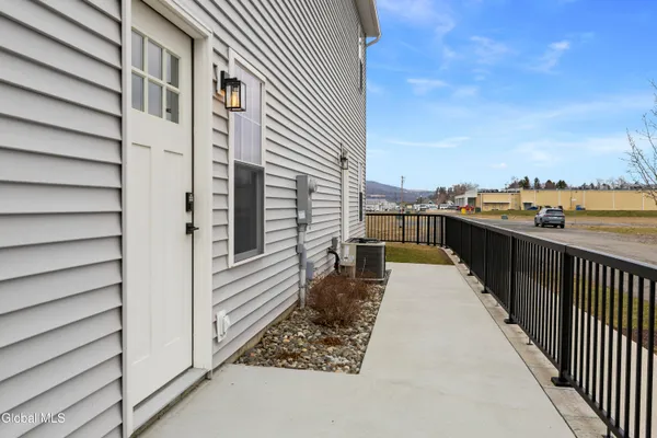 $344,900 | 133 Marjorie Lane, Unit 1, Middleburgh, NY 12122